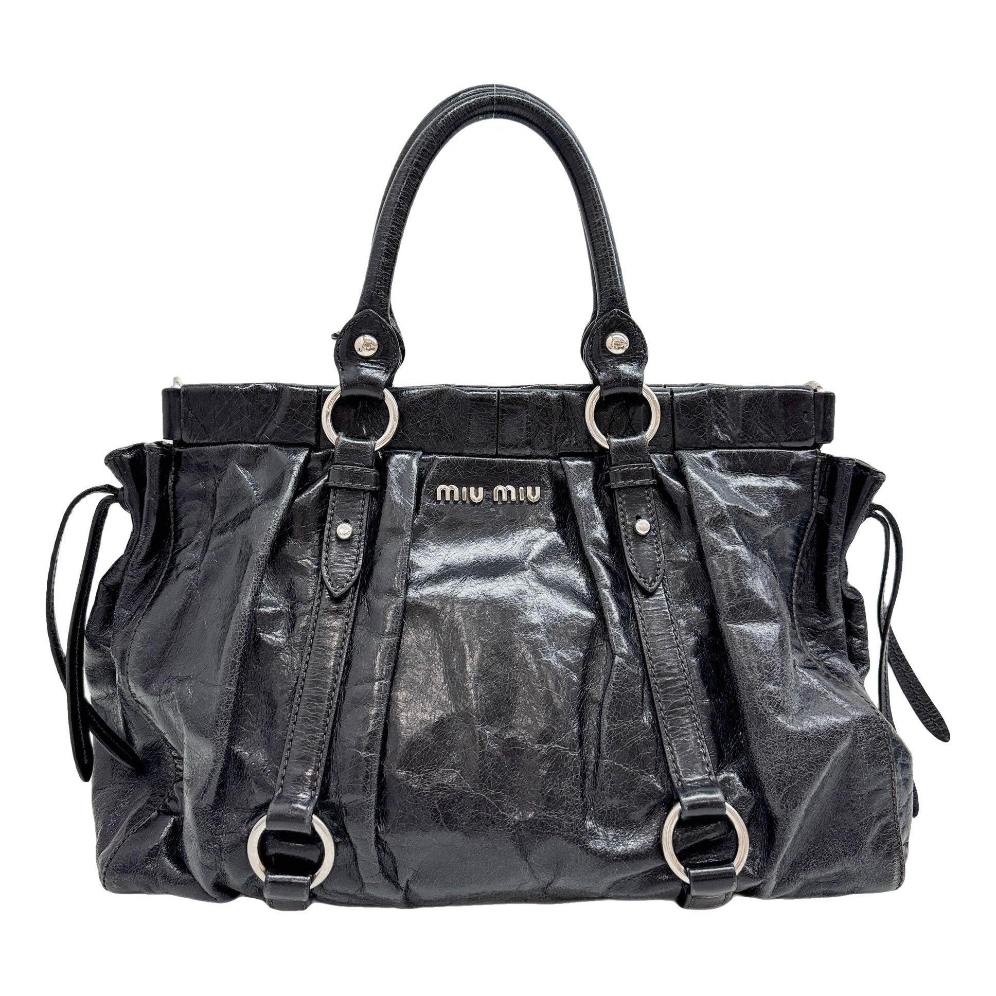Vitello leather handbag