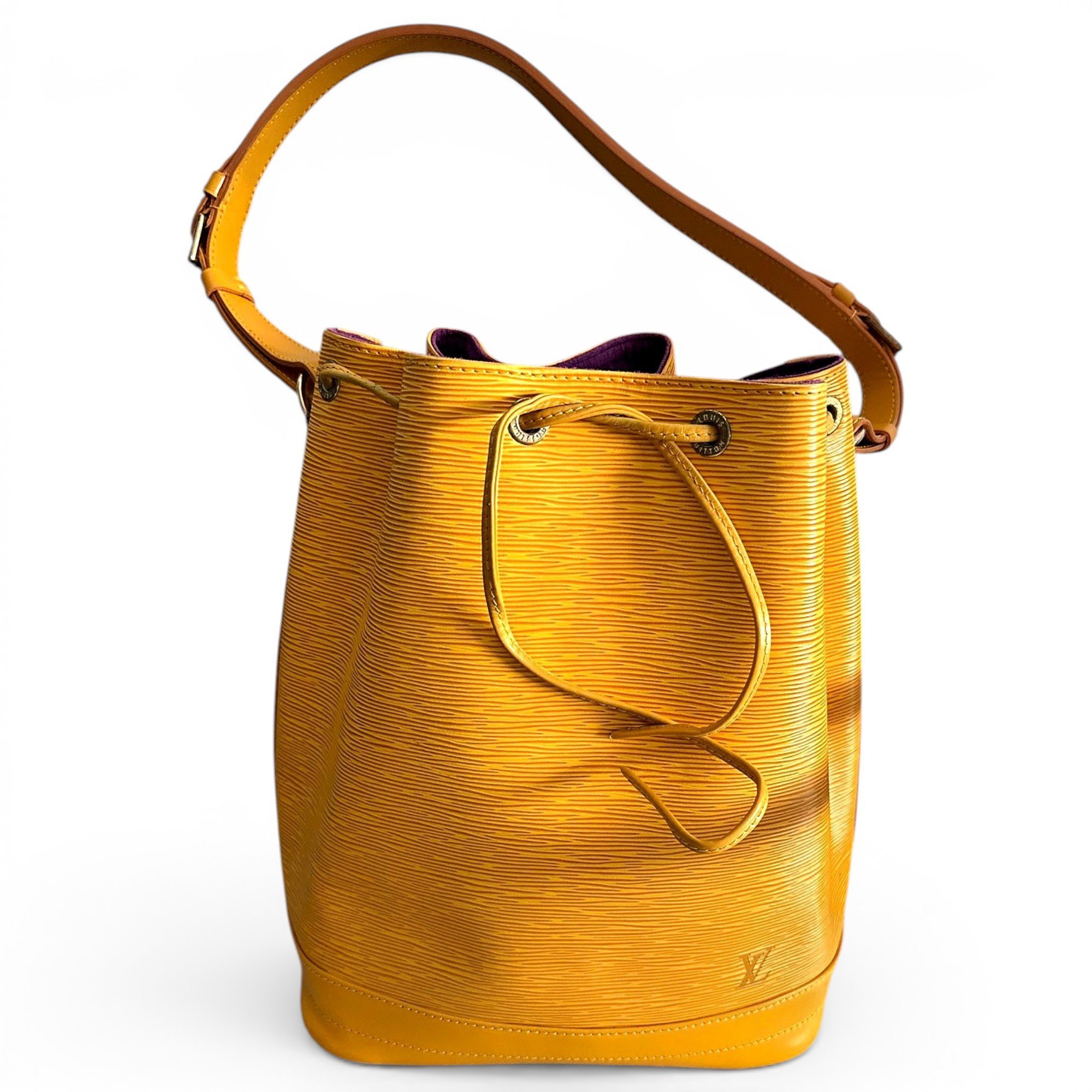 Noé leather handbag