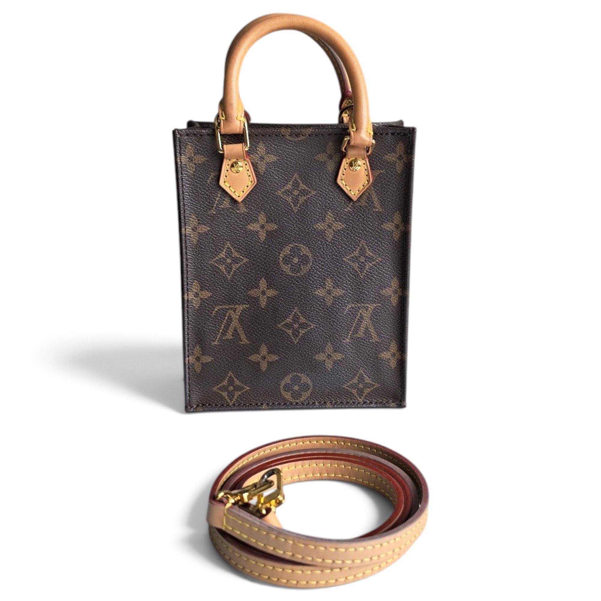 Plat leather handbag