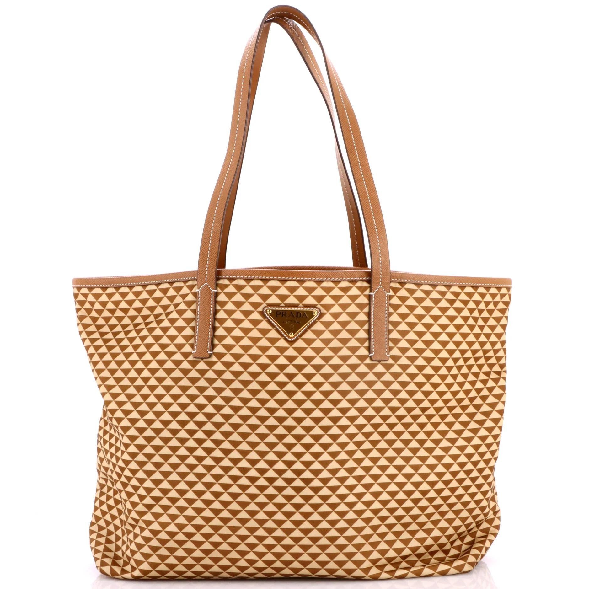 Tote