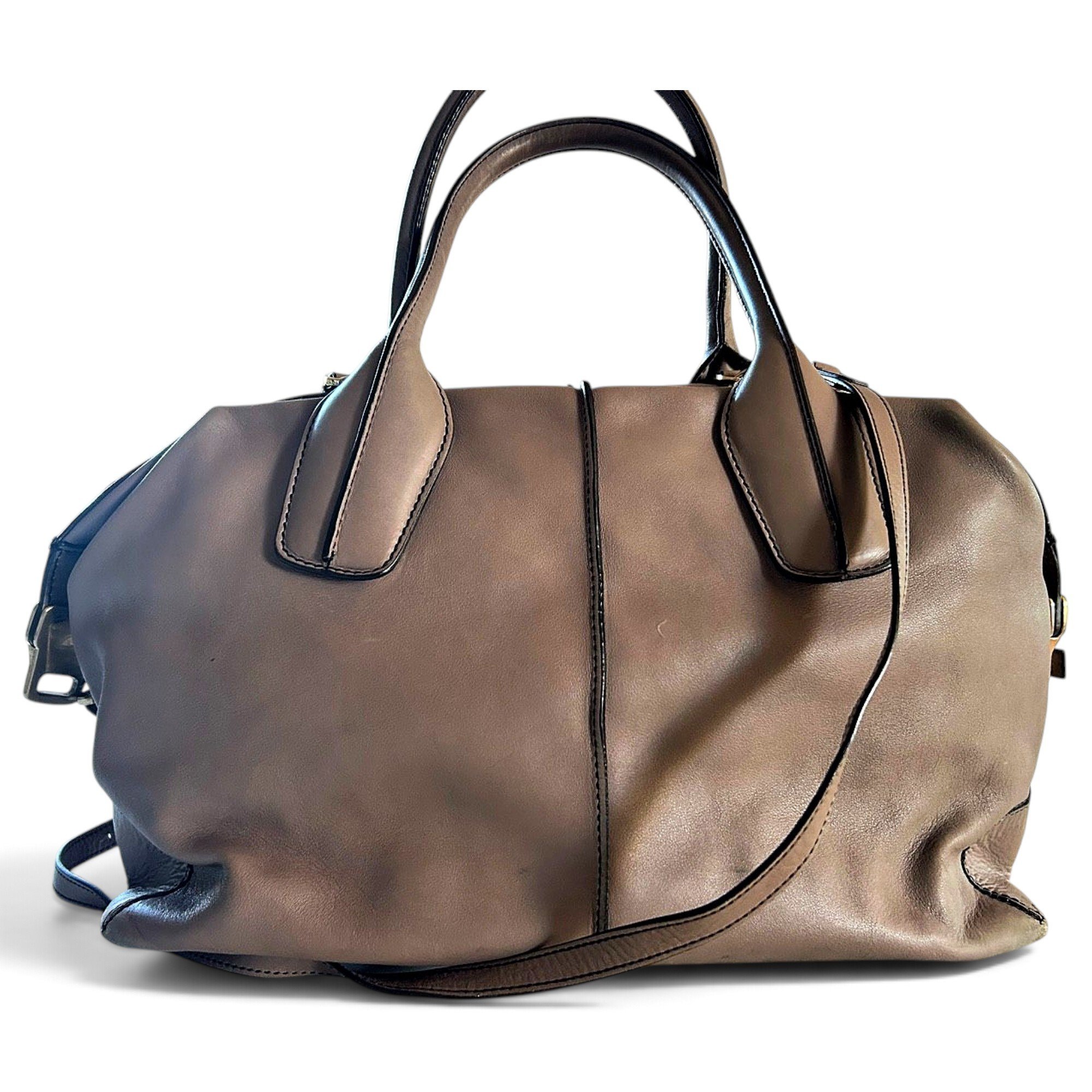 D Bag leather handbag