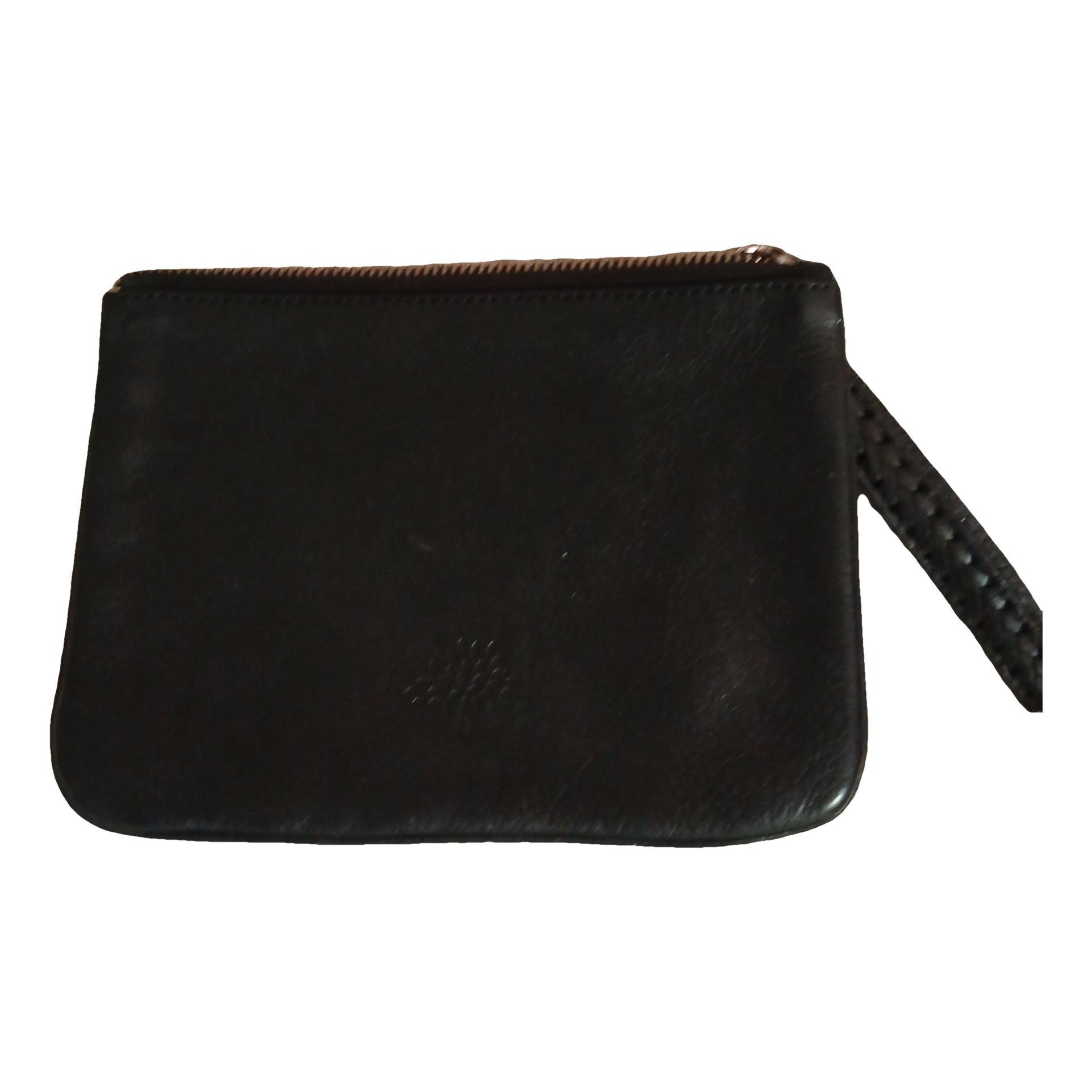 Leather clutch bag