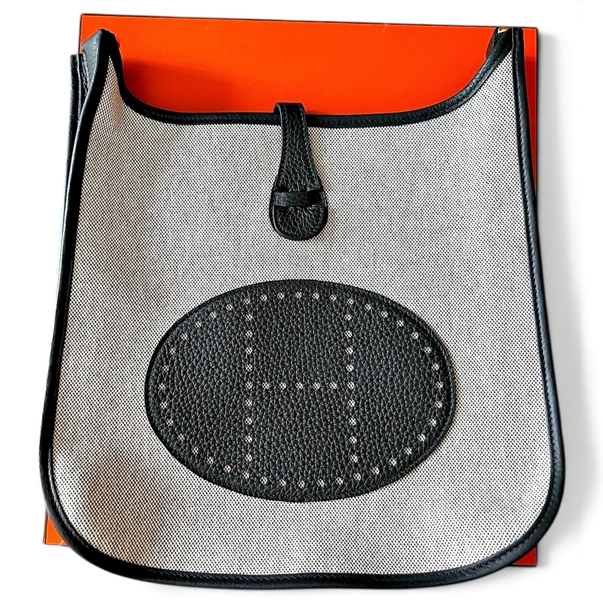Hermes Evelyne Handbag Écru Toile H Canvas
