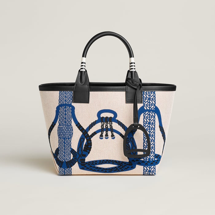 Steeple 25 Bag