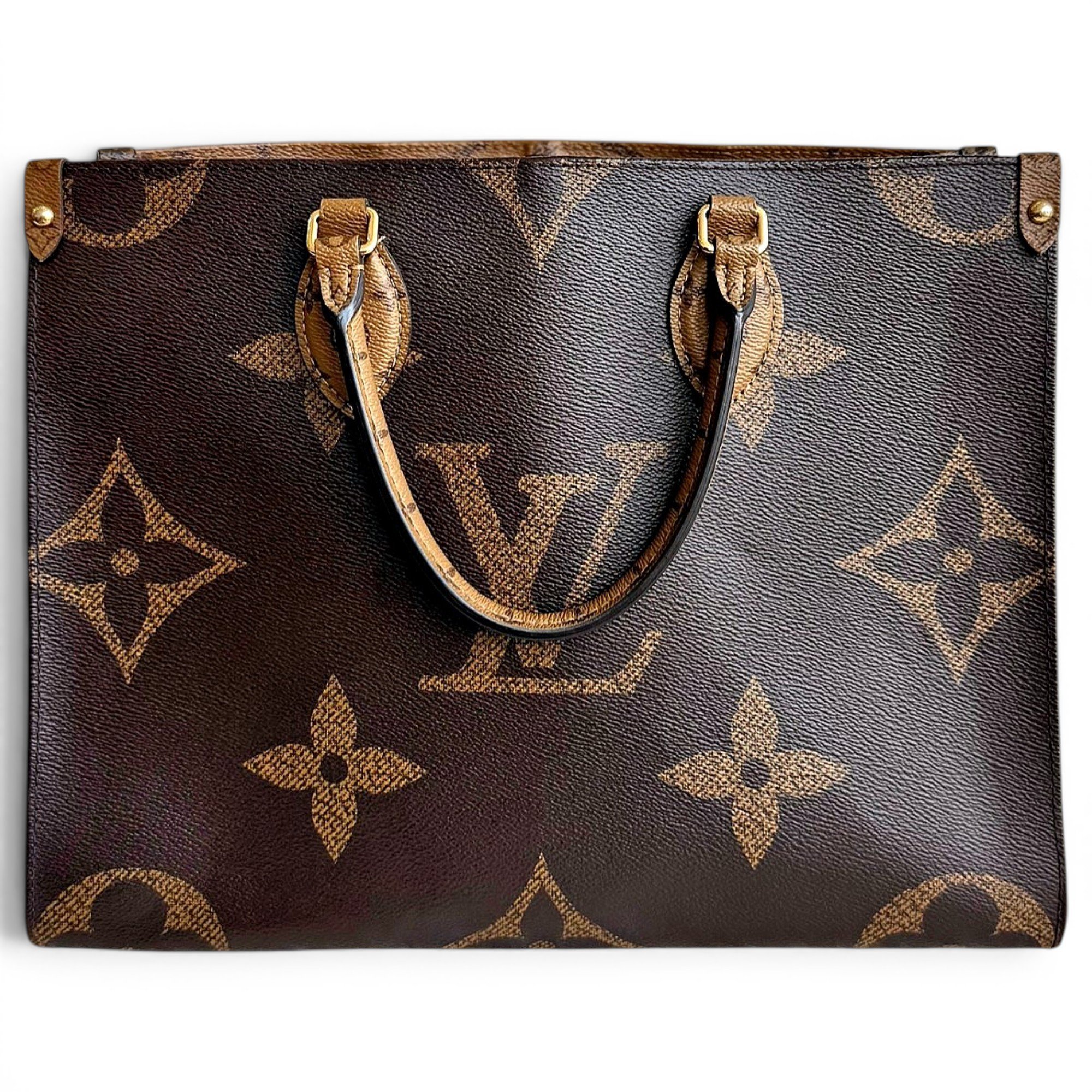 Onthego leather handbag