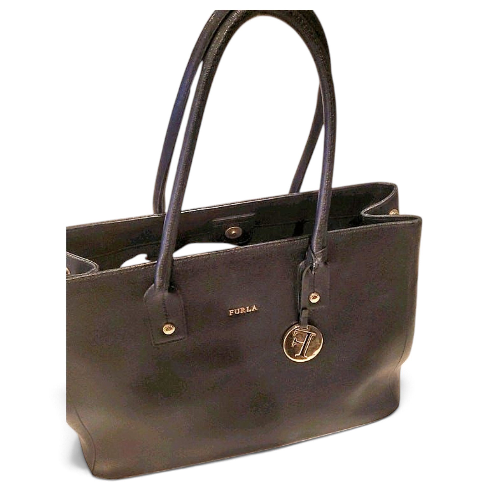 Leather tote
