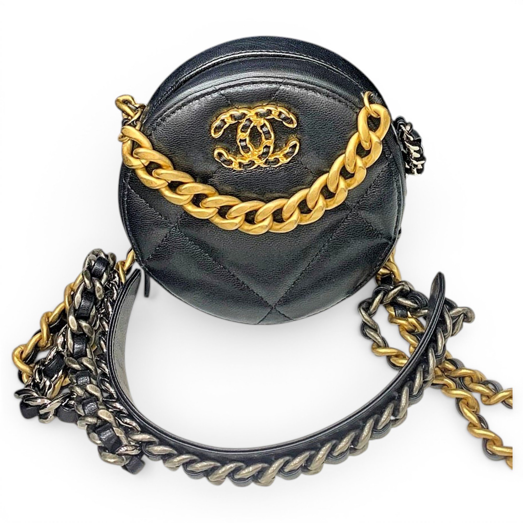 Chanel 19 leather crossbody bag