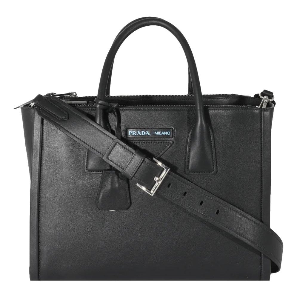 Leather tote