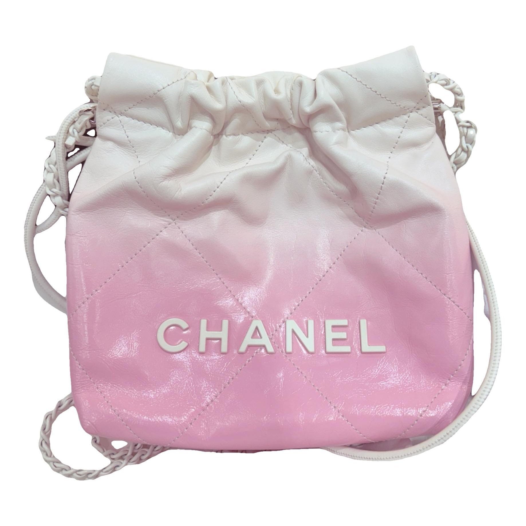 Chanel 22 leather handbag