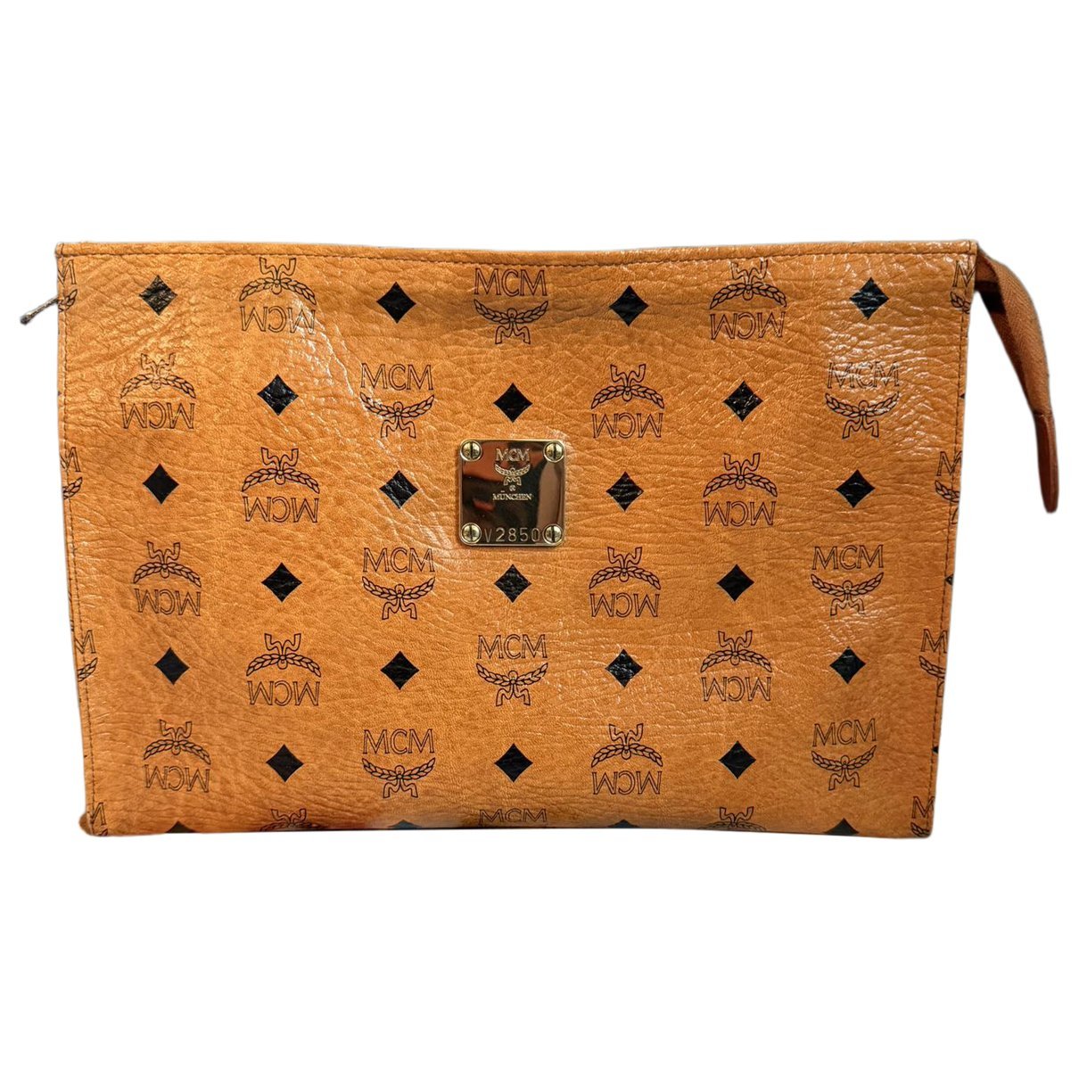 Leather clutch bag