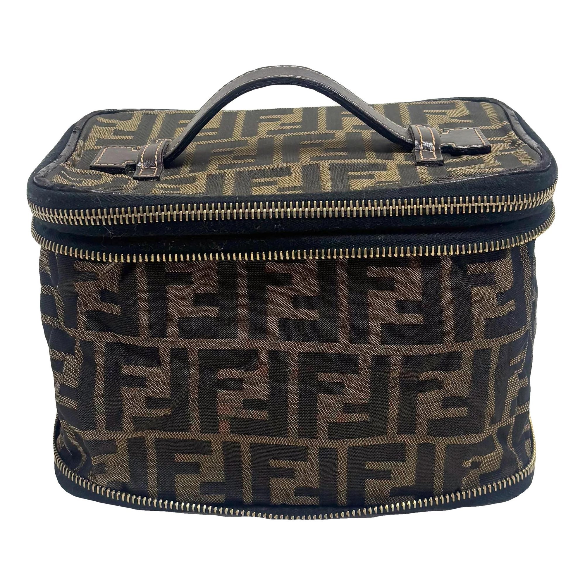 Cloth vanity case