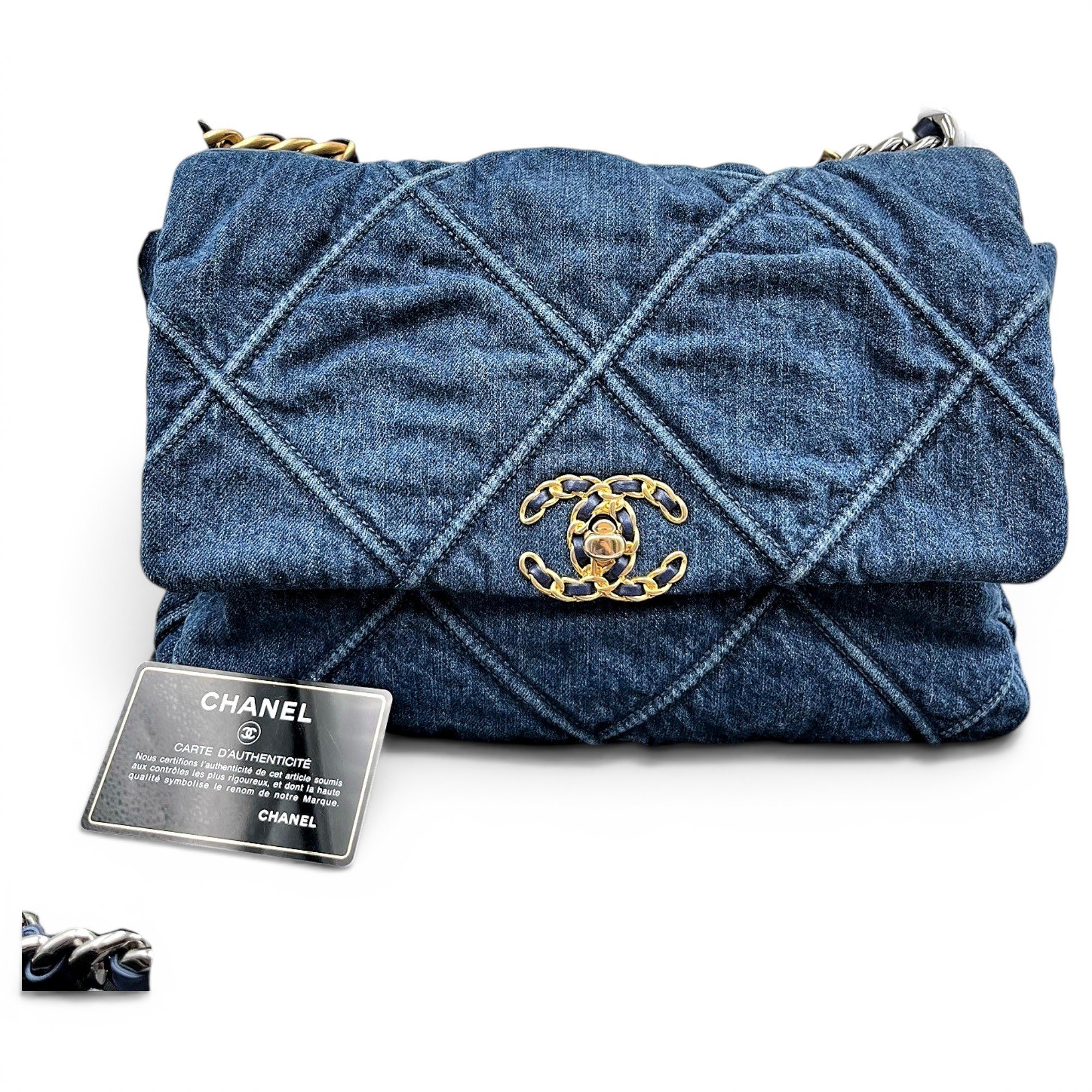 Chanel 19 bag