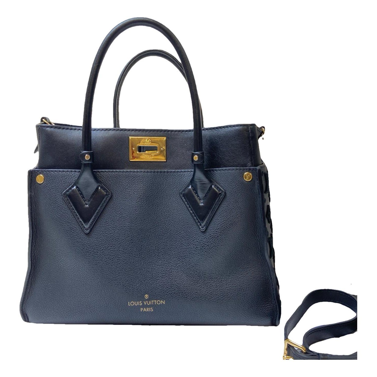 Leather handbag
