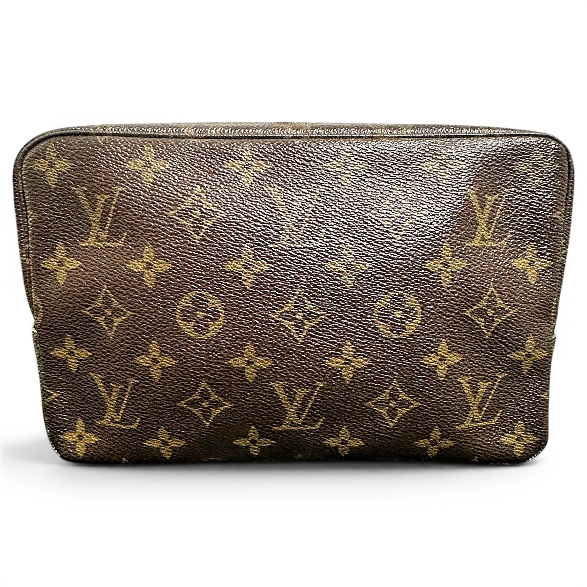 Leather clutch bag