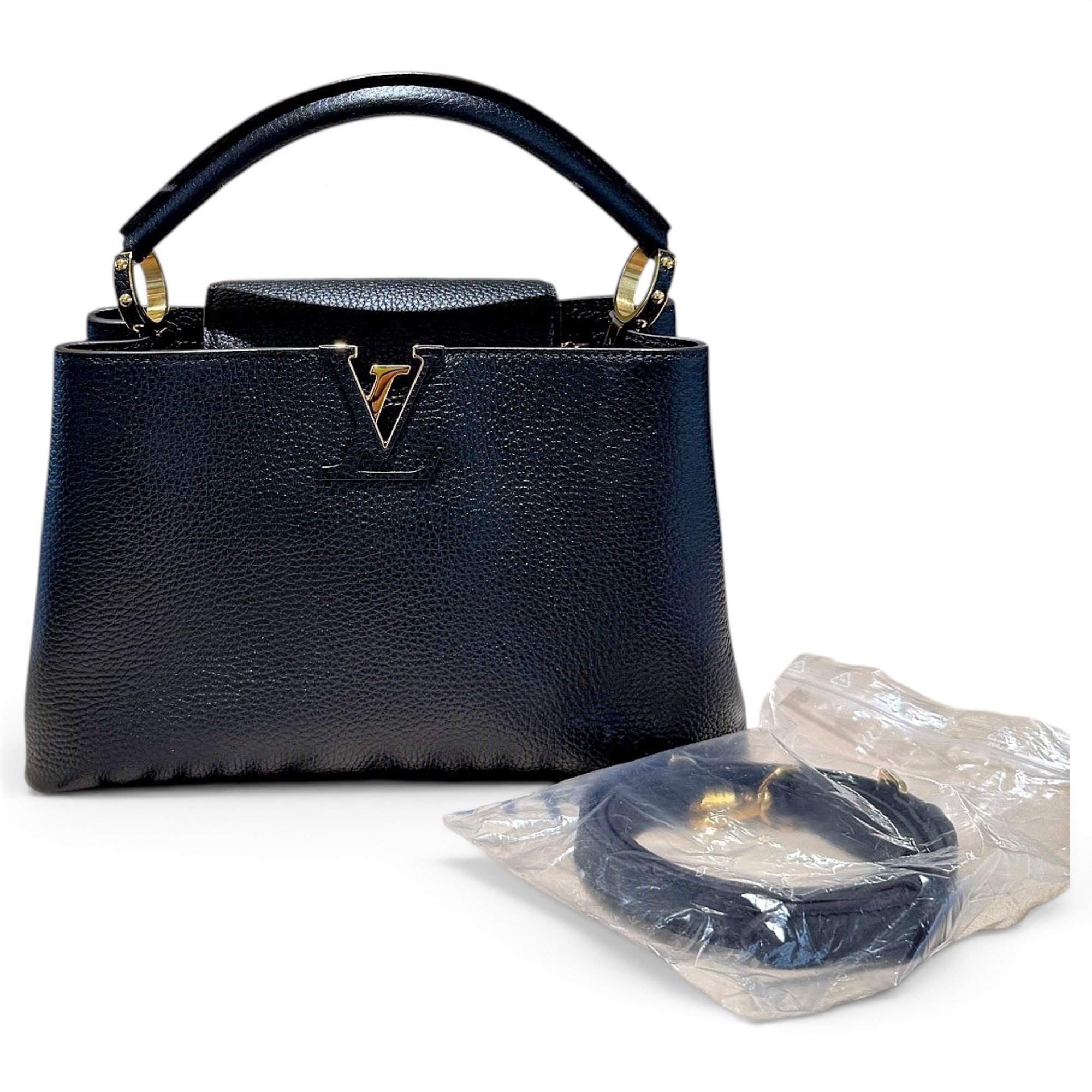 Capucines leather handbag