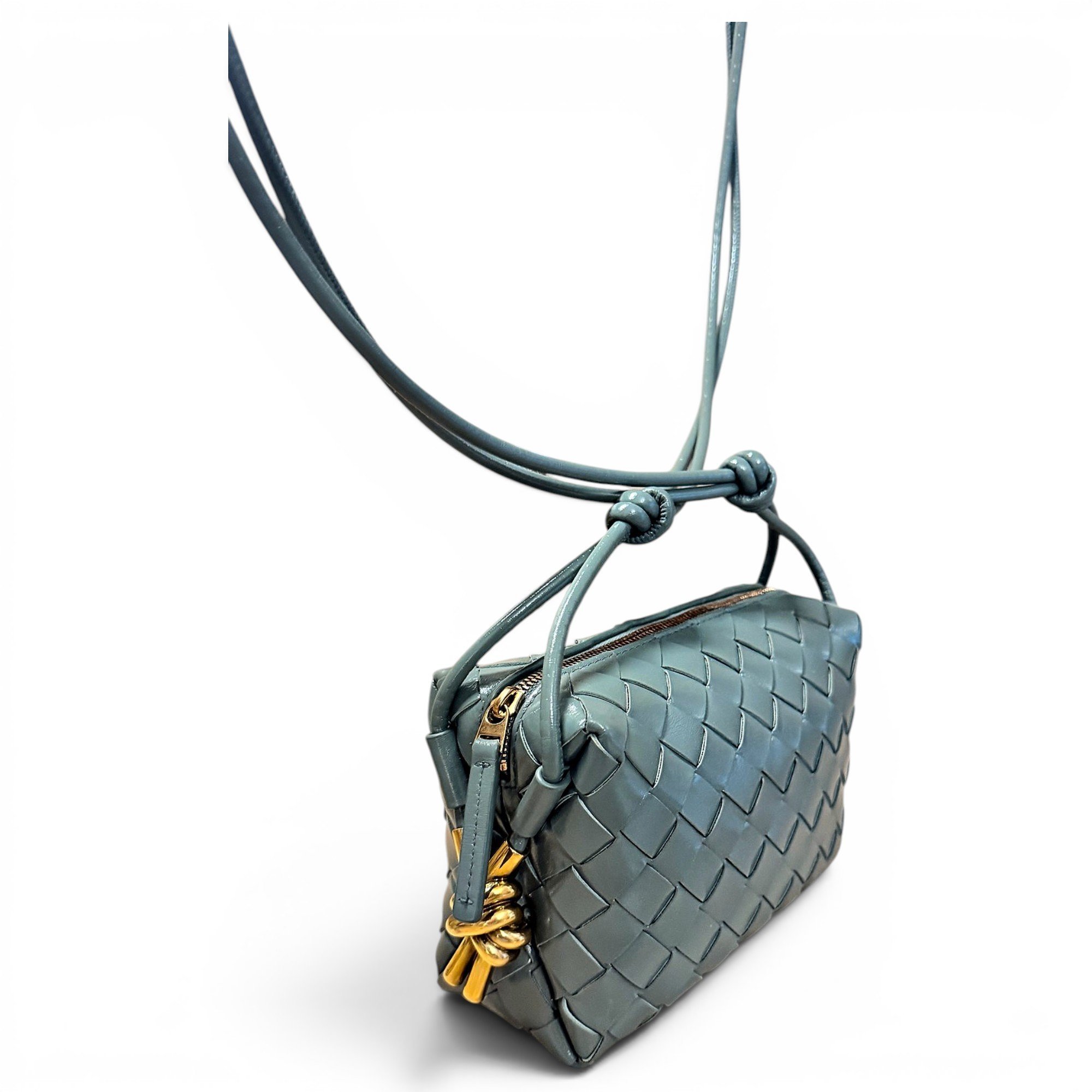 Loop leather handbag