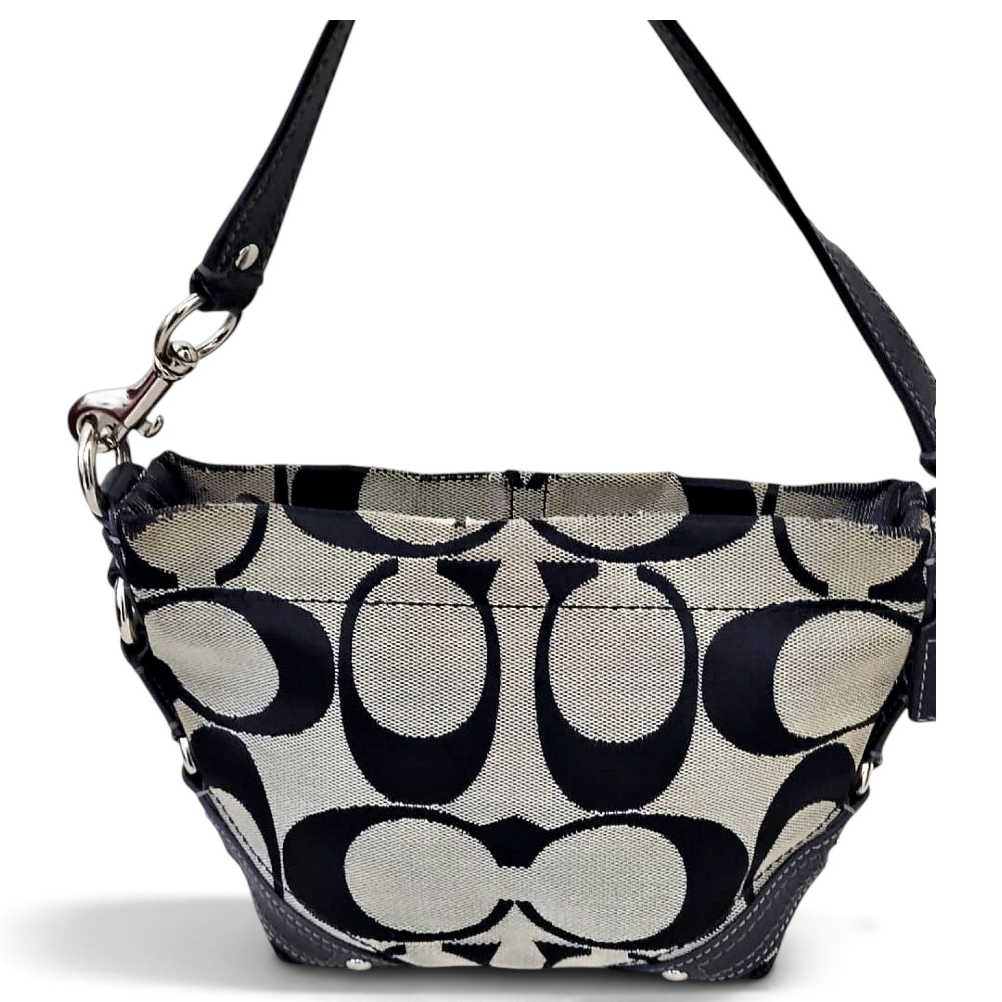 Carly handbag