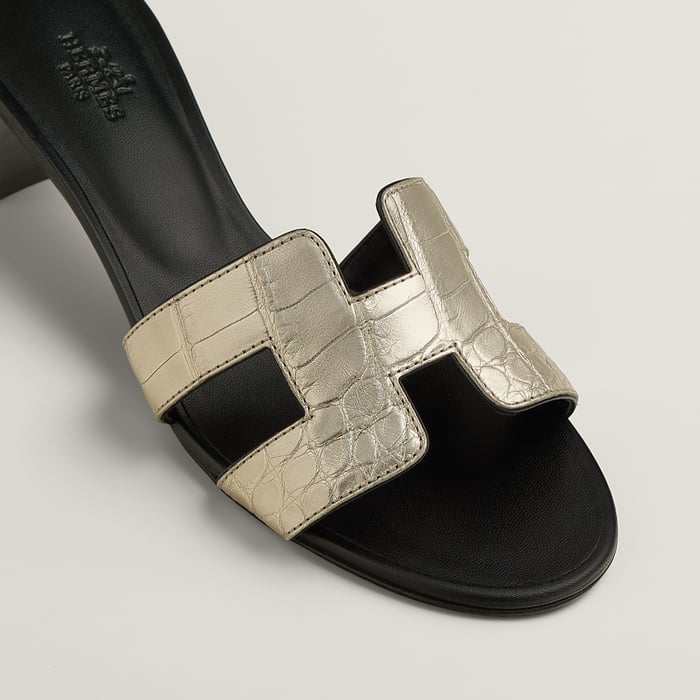 Gris Platine Oasis Sandal
