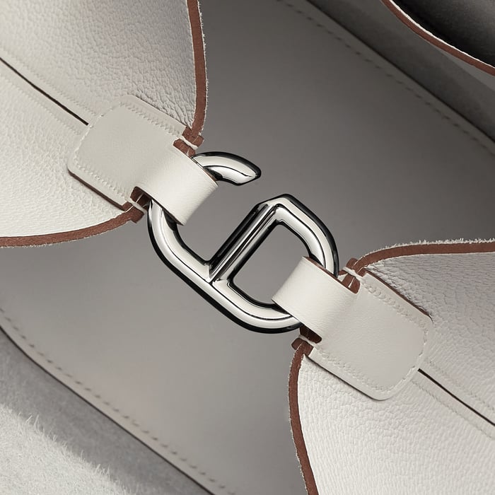 뉴 화이트 Hermès In-the-loop 18 백