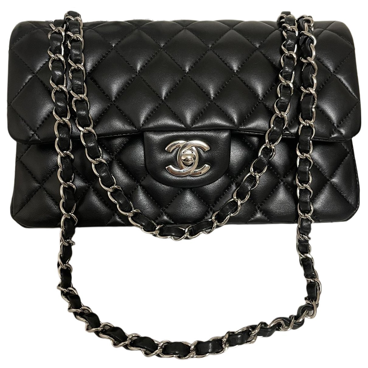 Chanel Timeless/Classique leather crossbody bag