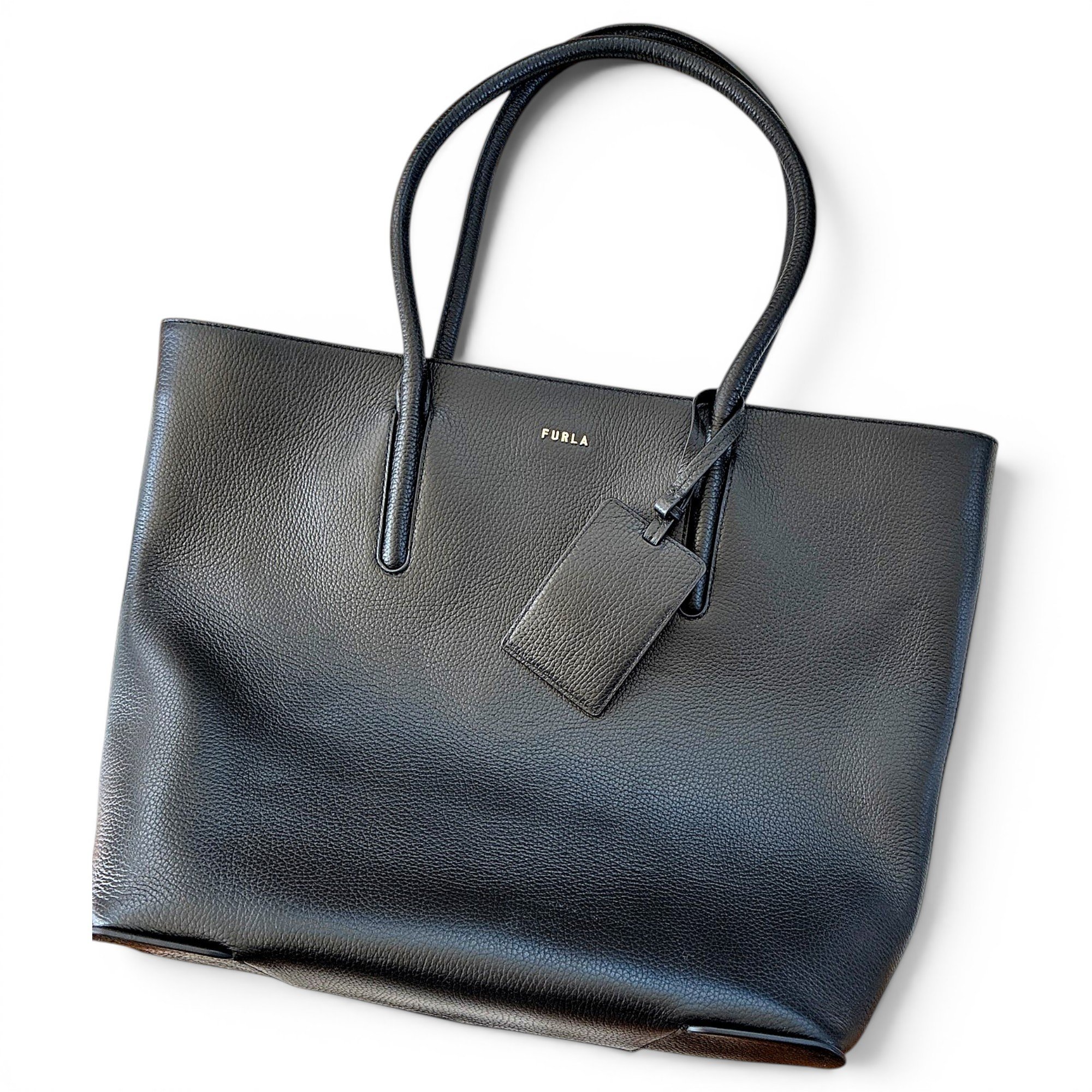Leather tote