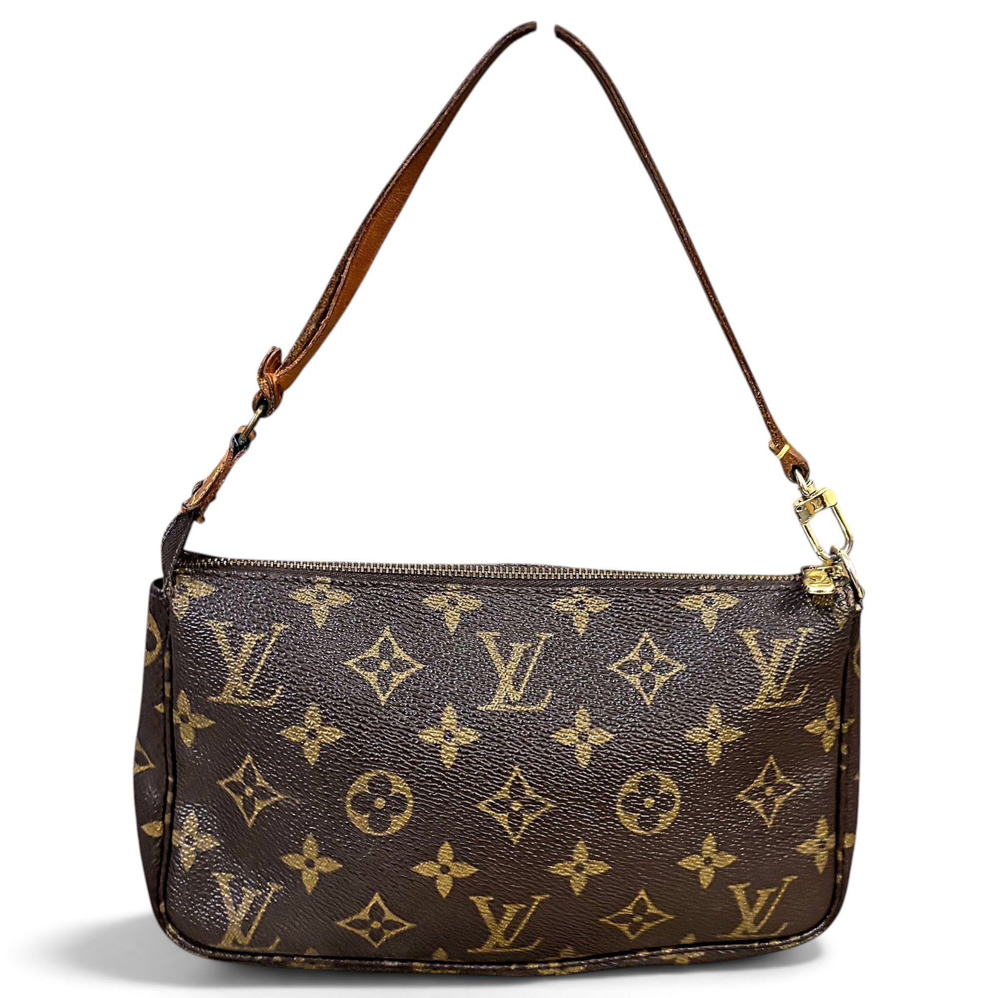 Pochette Accessoire leather handbag