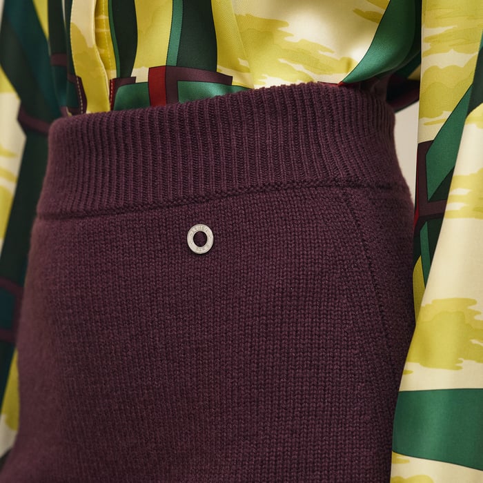Rouge Bordeaux Cashmere Short Skirt