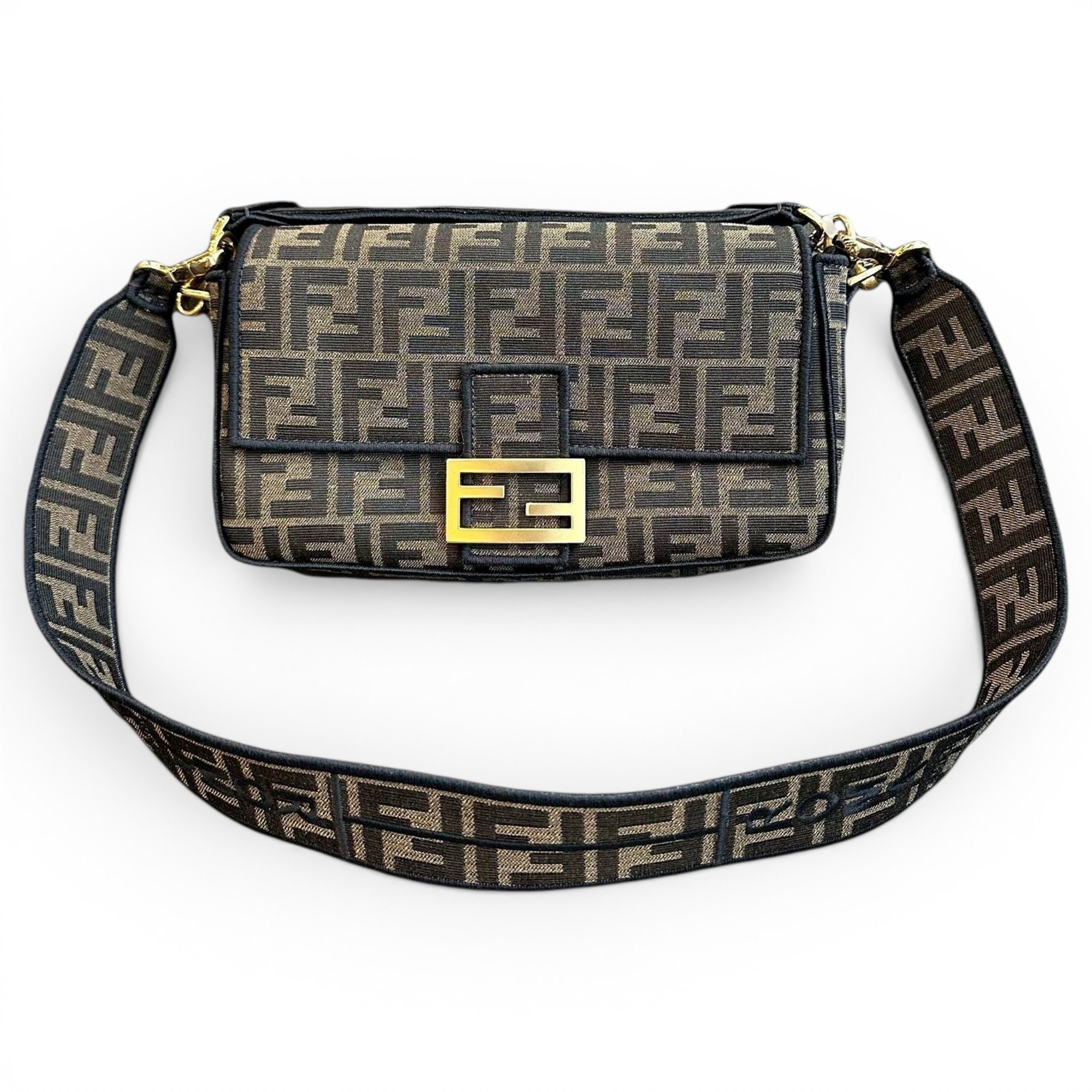 Baguette cloth handbag