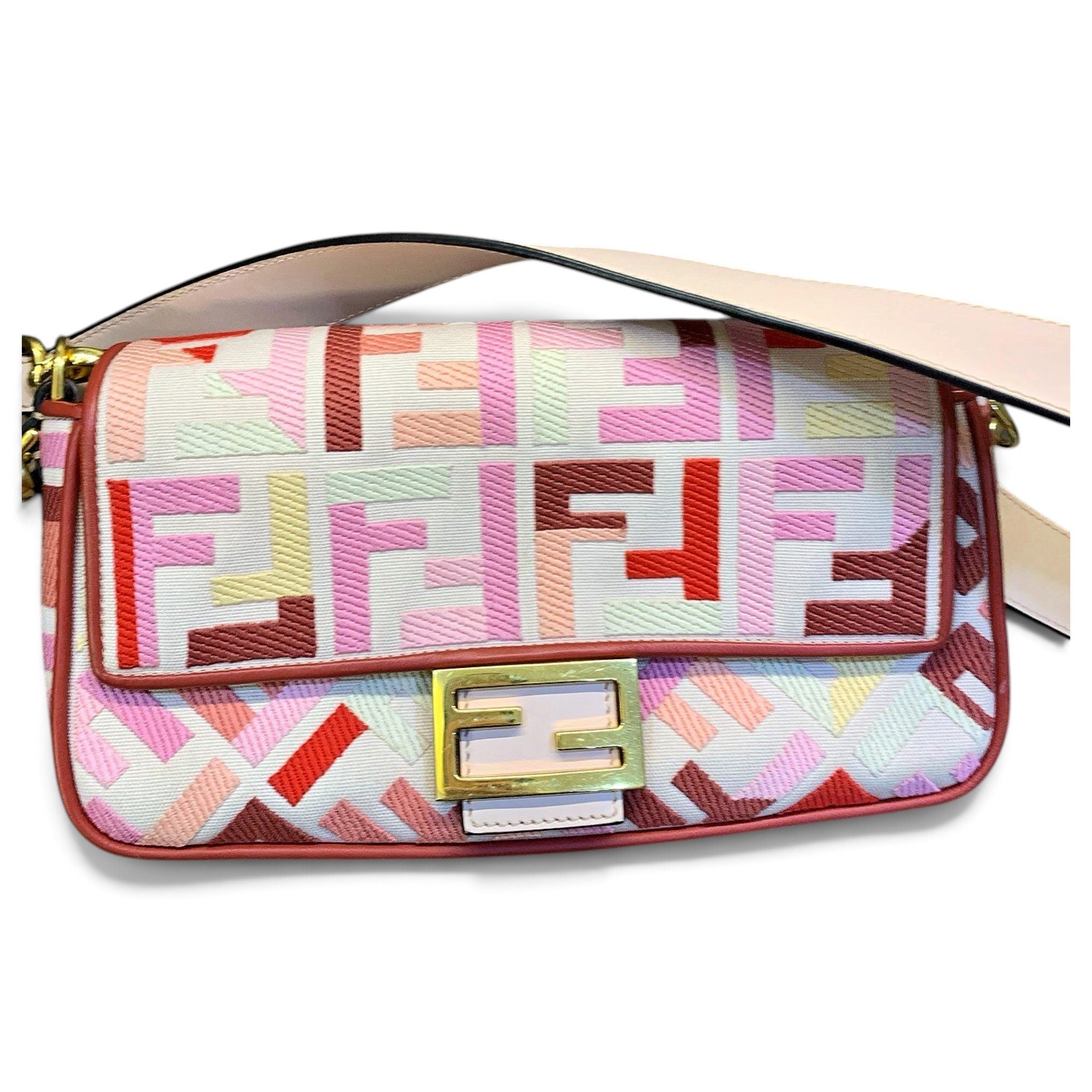 Baguette cloth handbag
