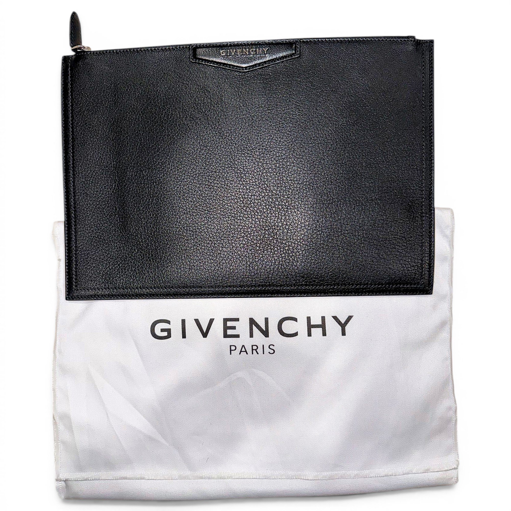 Givenchy Antigona leather clutch bag