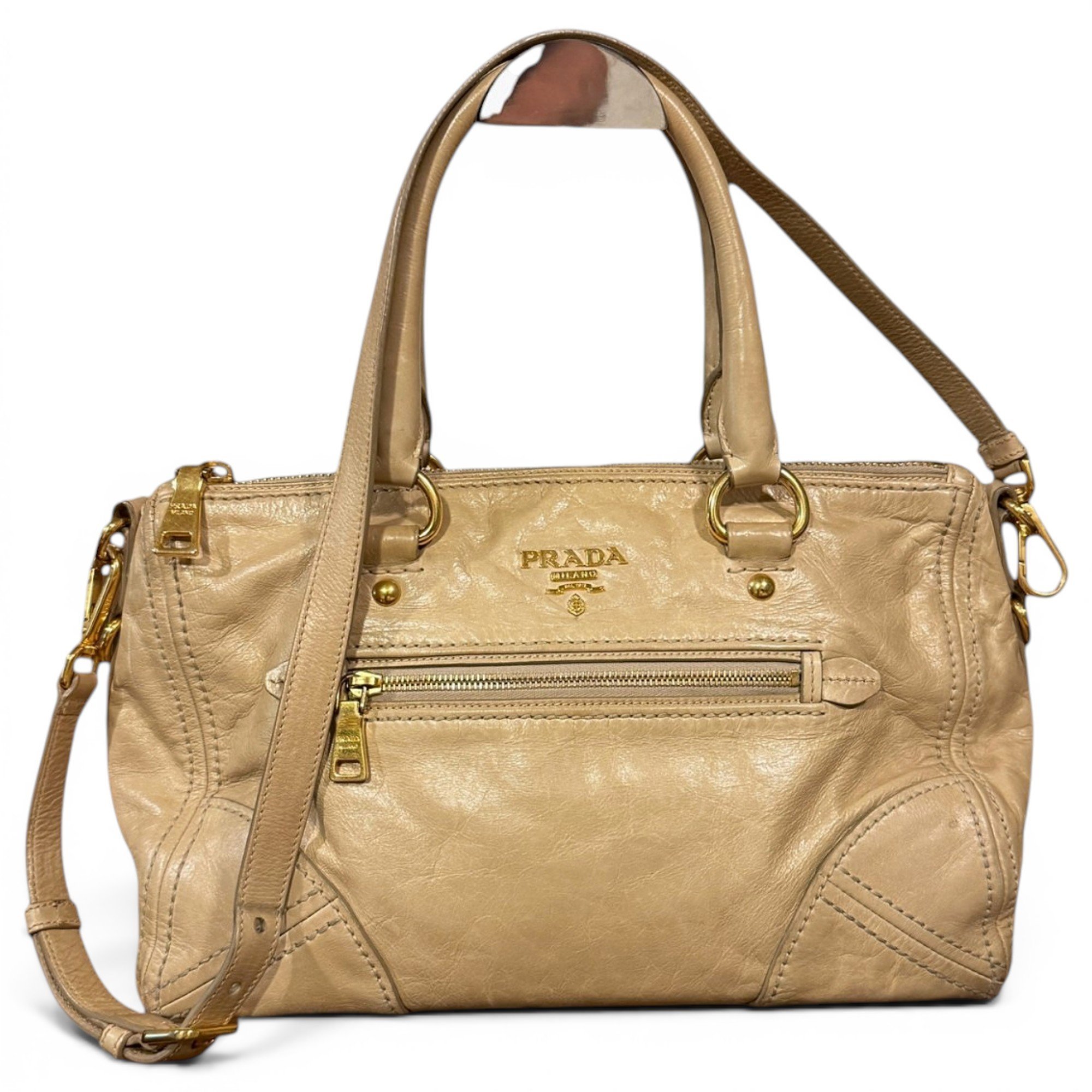 Leather handbag