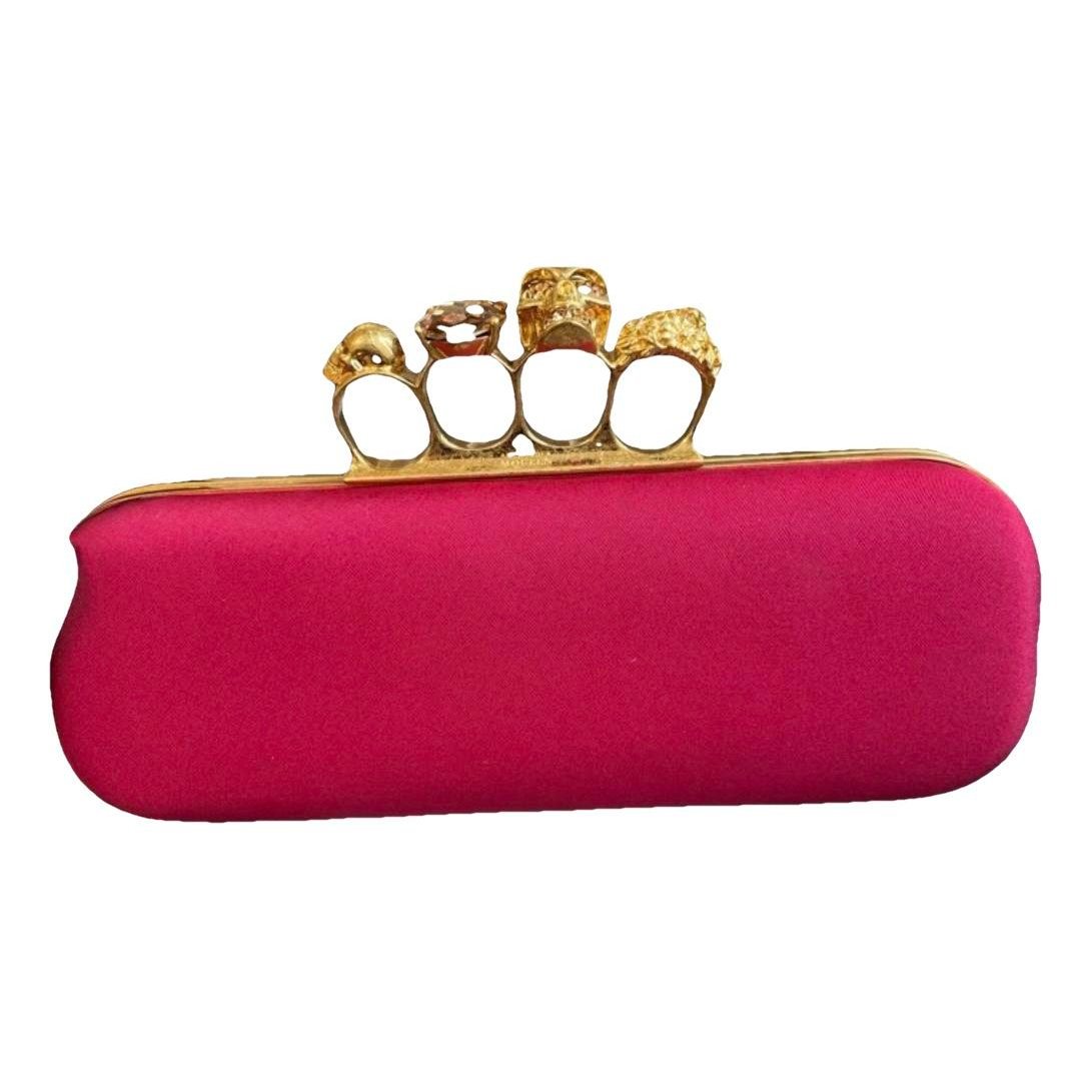Knuckle velvet clutch bag