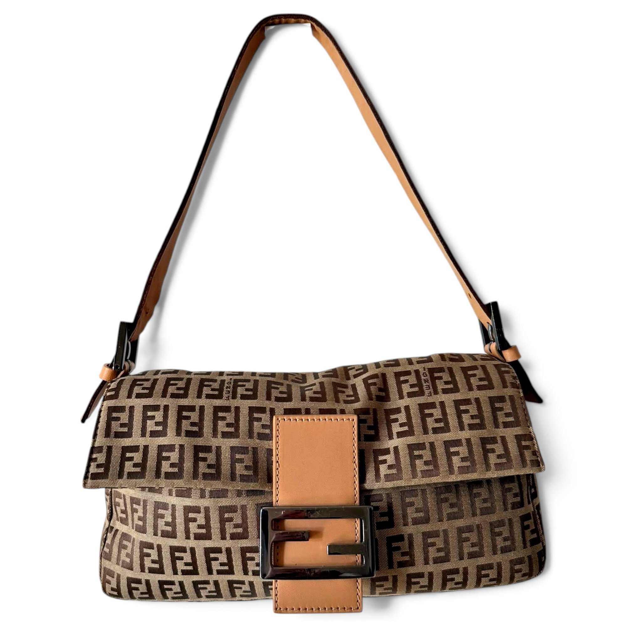Baguette cloth handbag