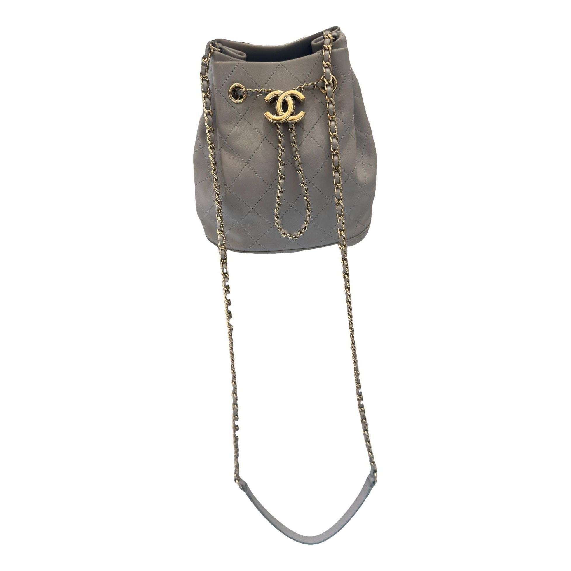 Gabrielle Bucket leather crossbody bag