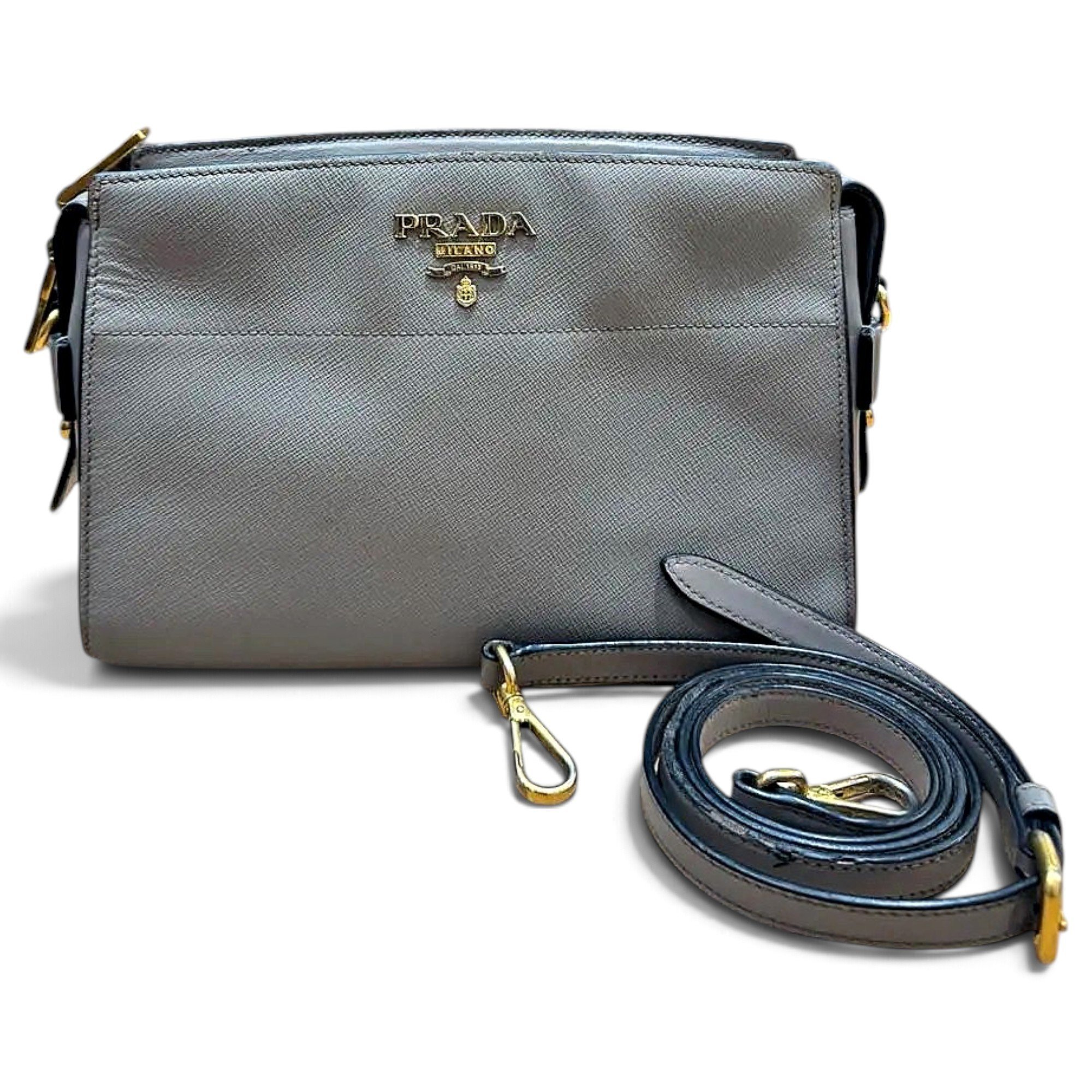 Leather crossbody bag