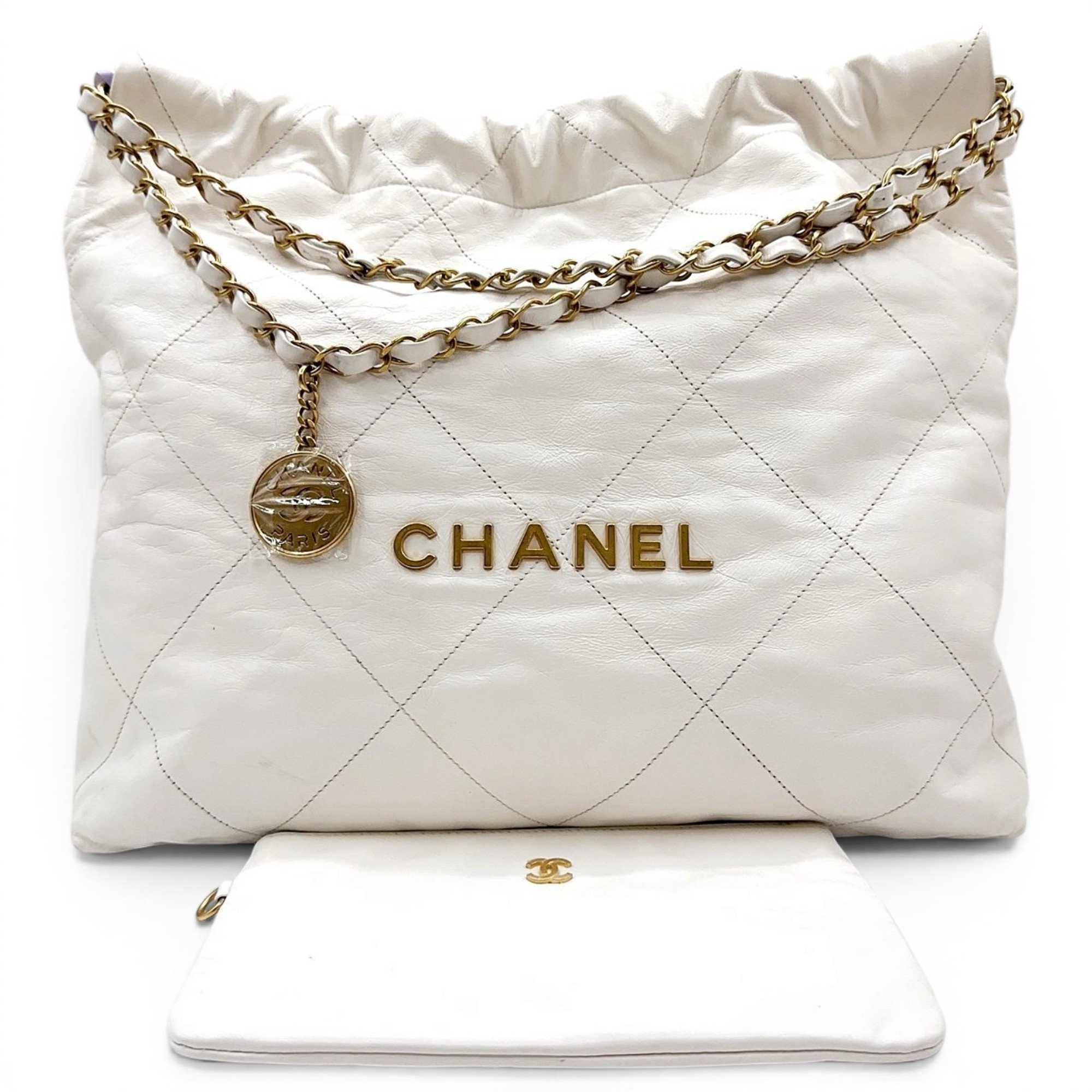 Chanel 22 leather handbag