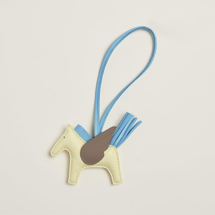 チャーム 《ロデオ》 PM ペガサス