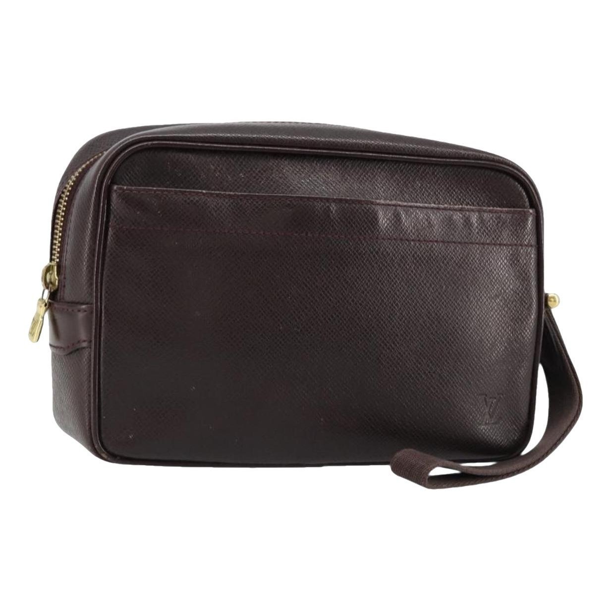 Leather clutch bag