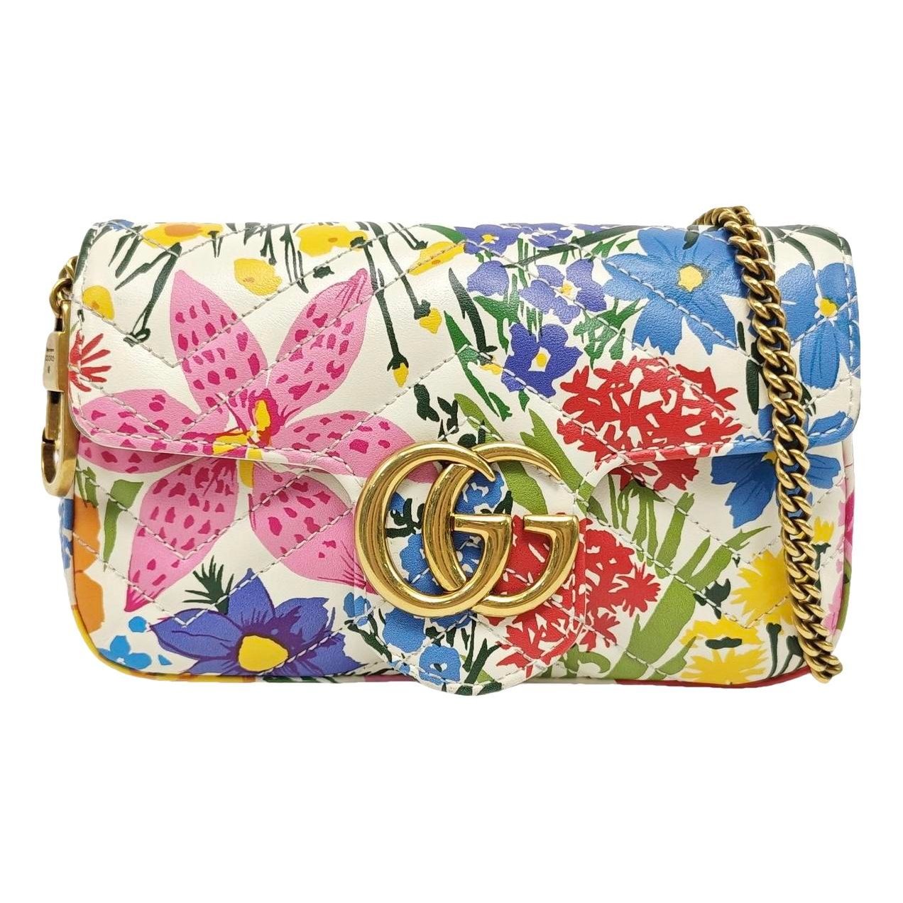 GG Marmont Flap leather crossbody bag
