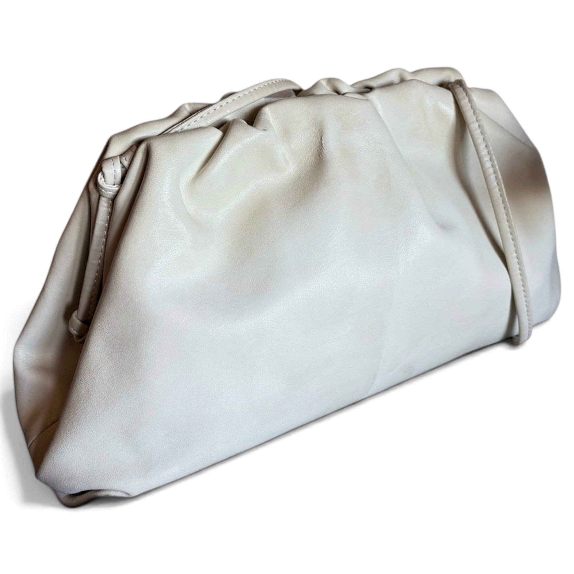 Pouch leather handbag