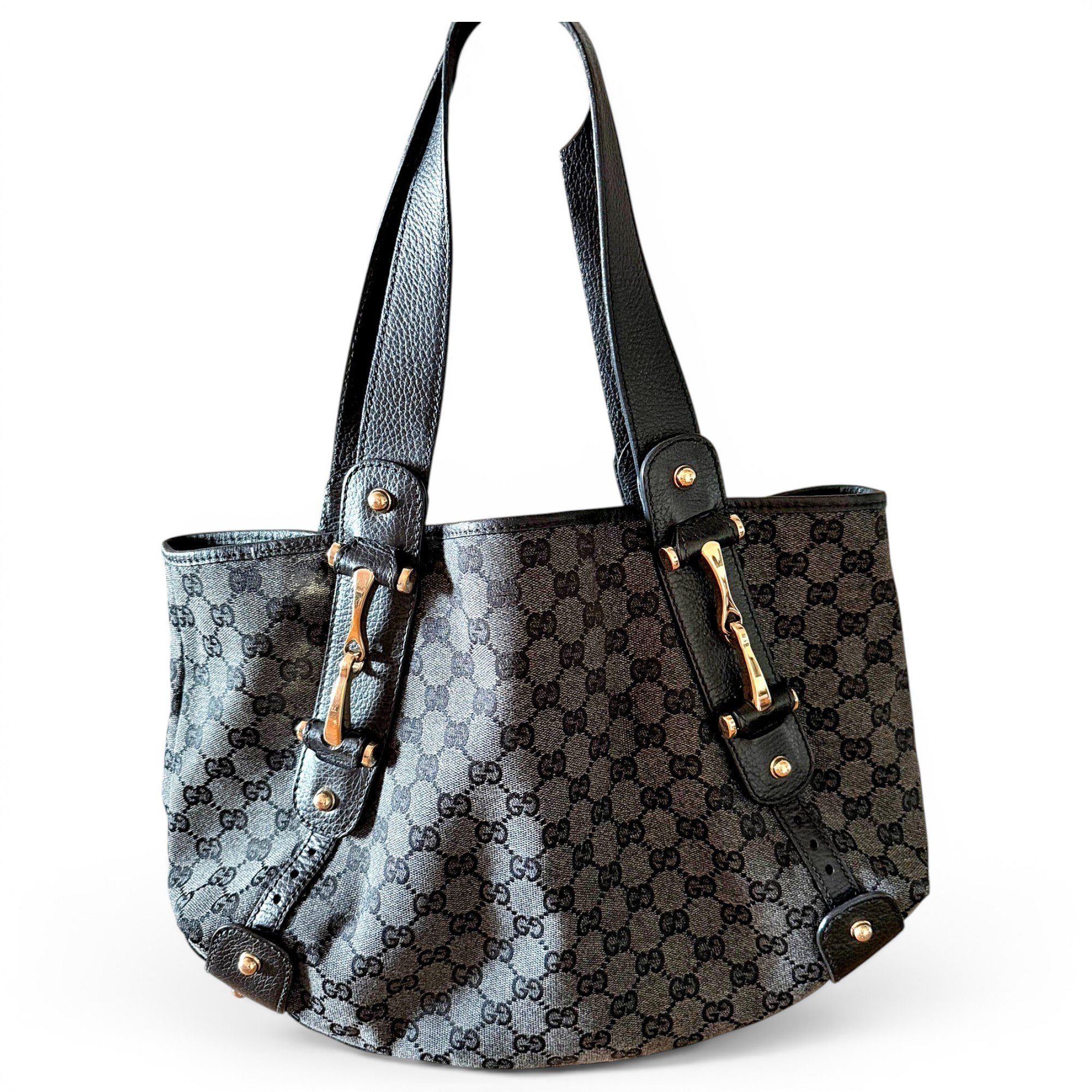 Hobo leather handbag