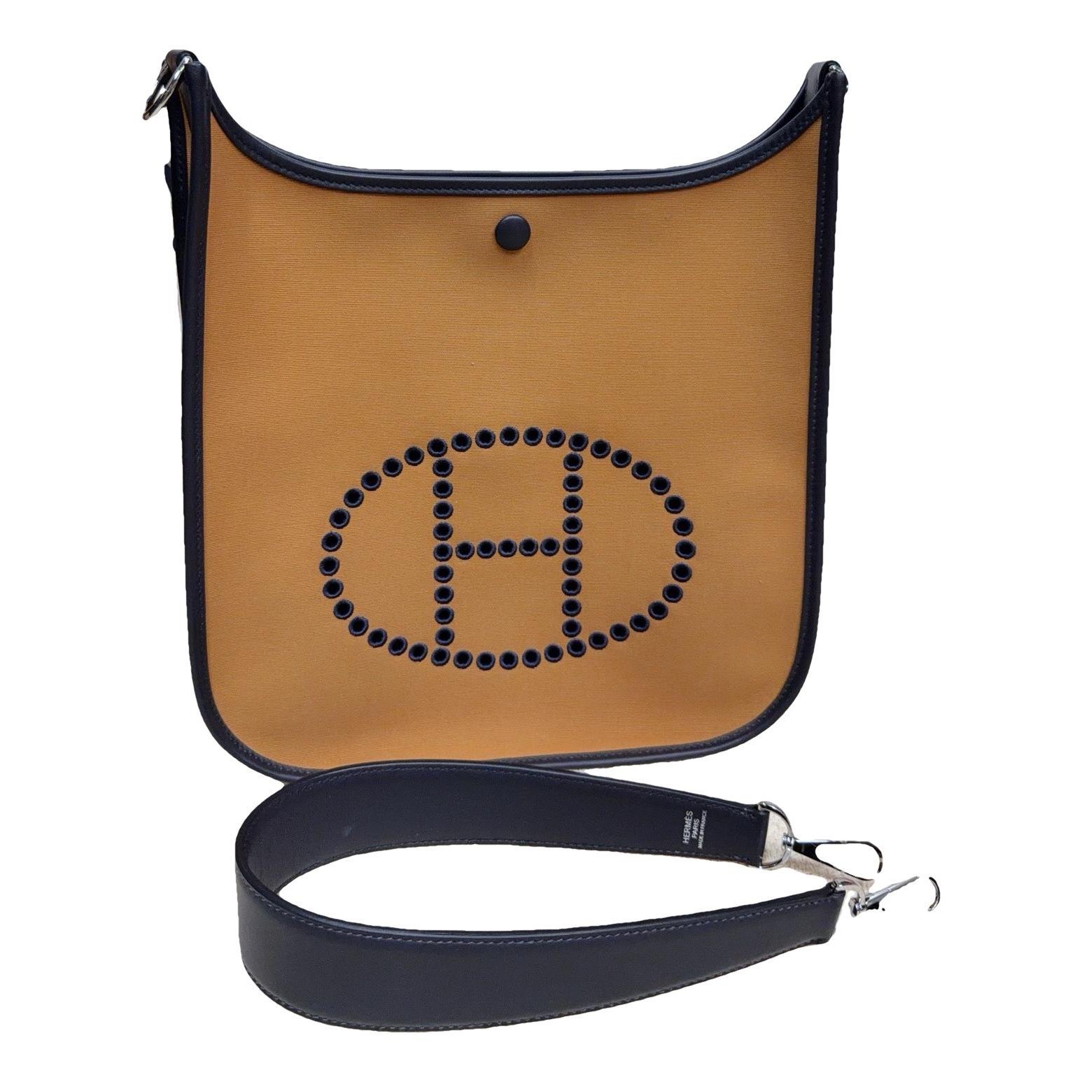 Evelyne leather crossbody bag
