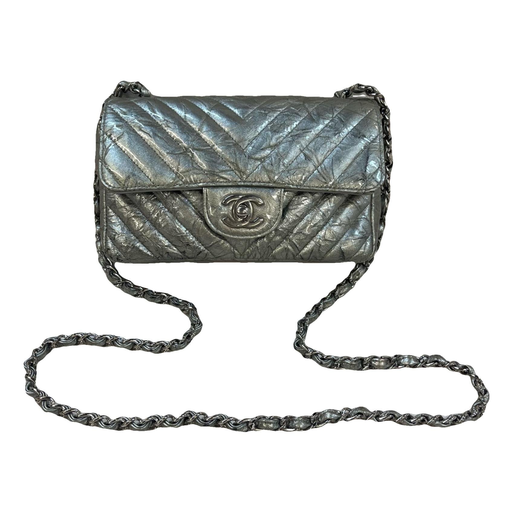 Timeless/Classique leather crossbody bag