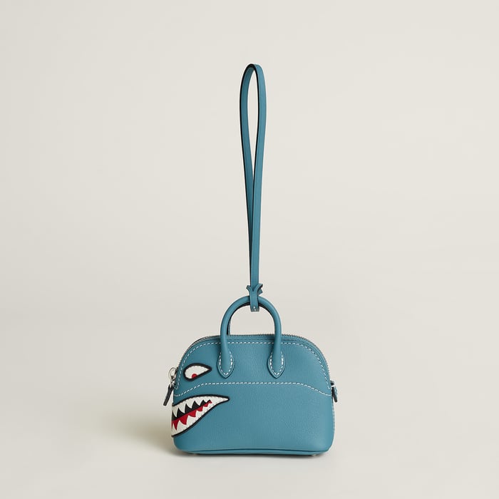 Bleu Jean Bolide Shark Charm