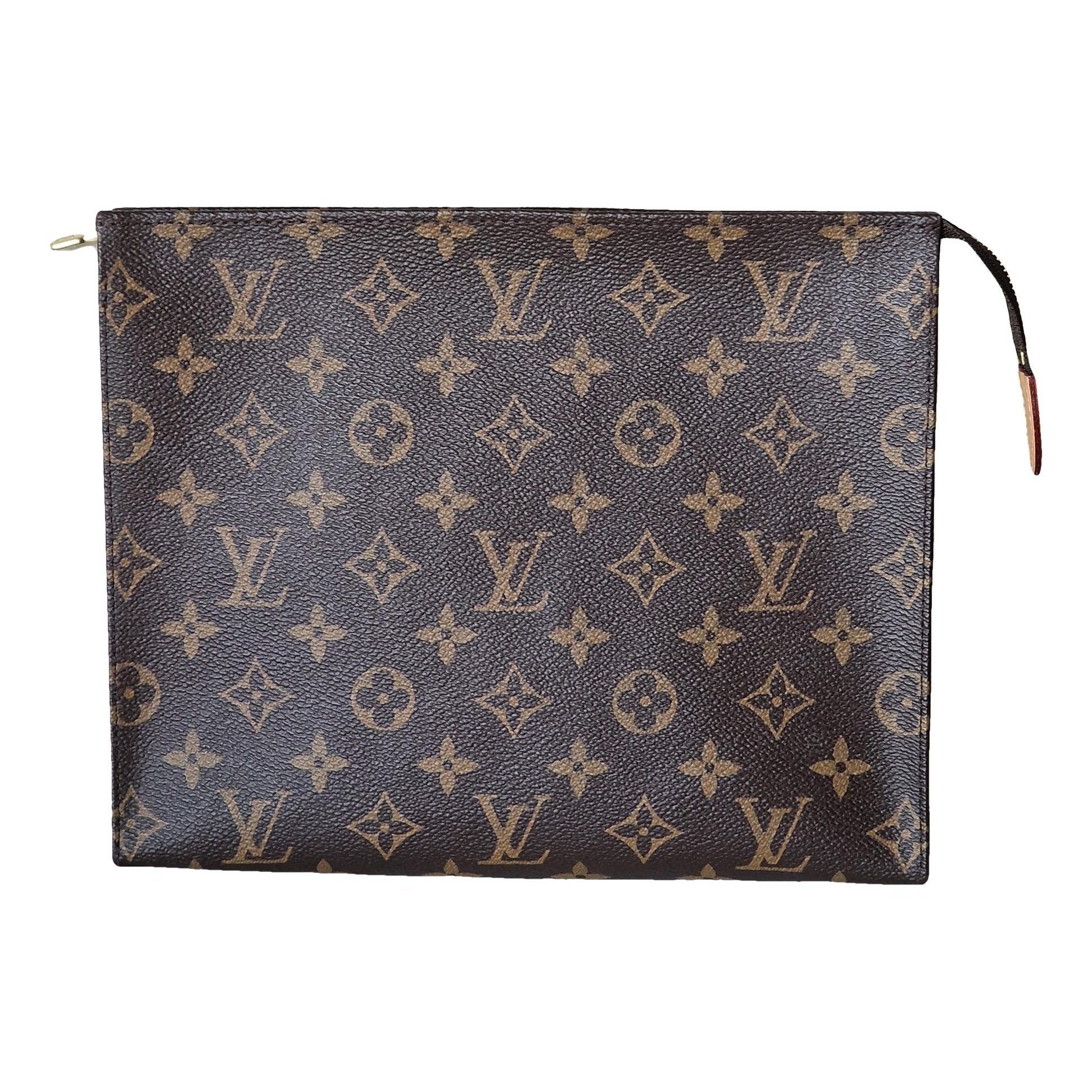 Poche toilette leather vanity case