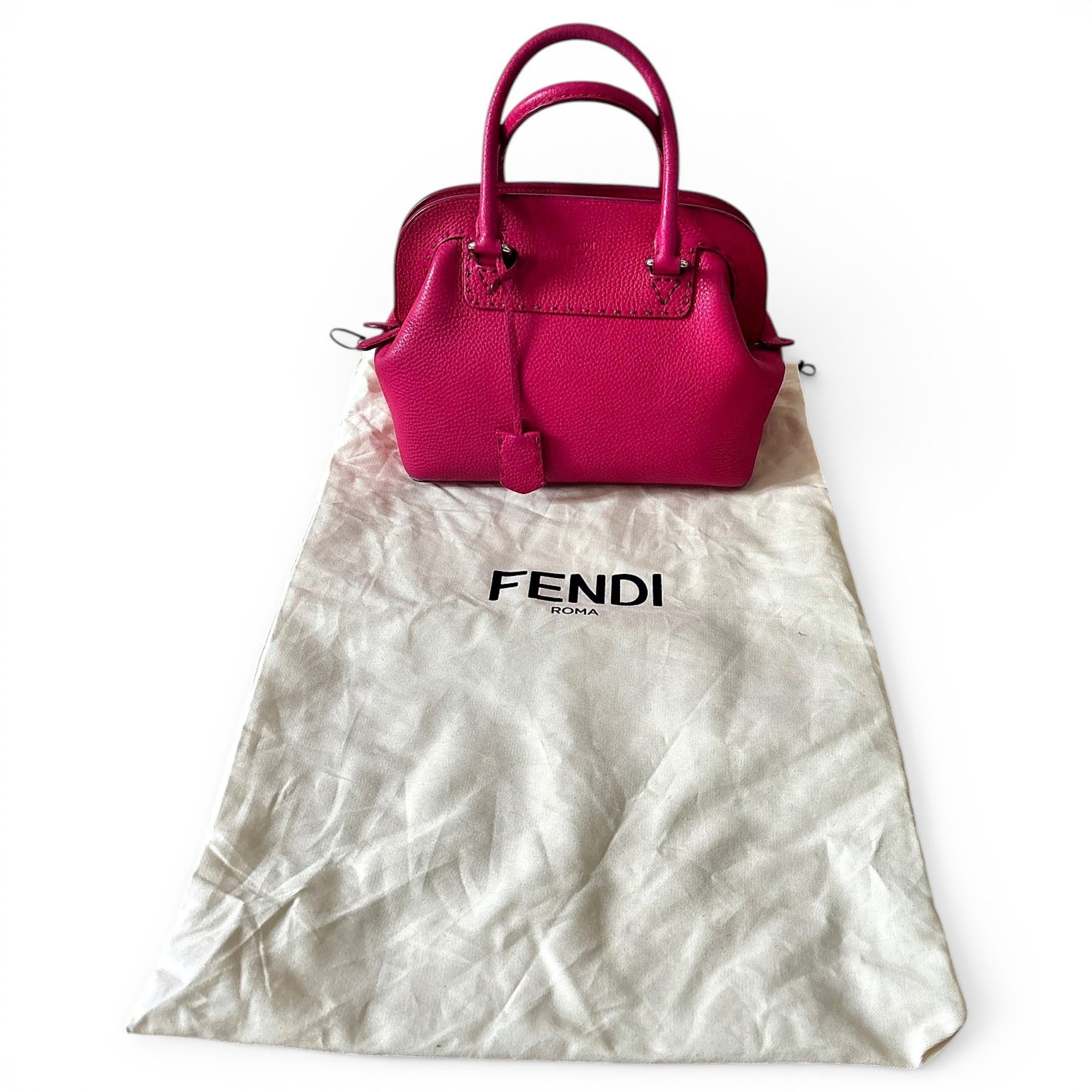 Peekaboo Utility leather handbag