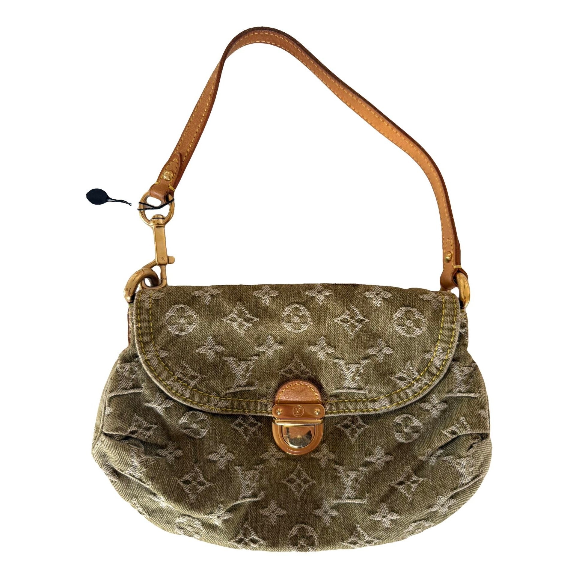 Pleaty handbag