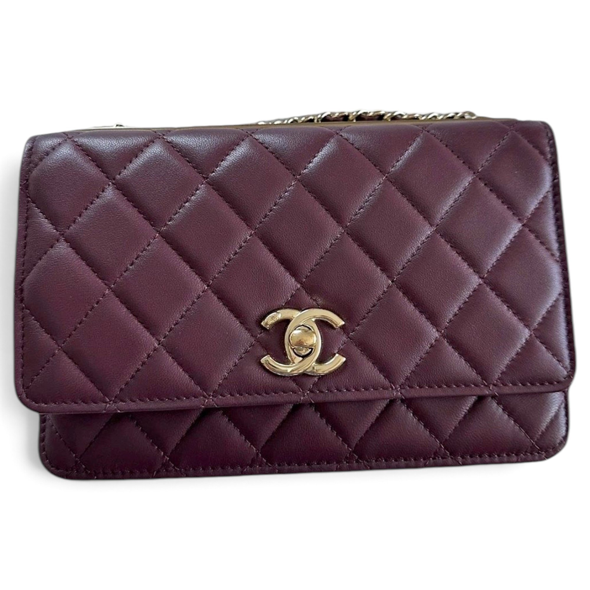 Trendy CC leather handbag