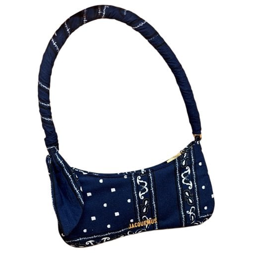 Jacquemus Le Bisou handbag