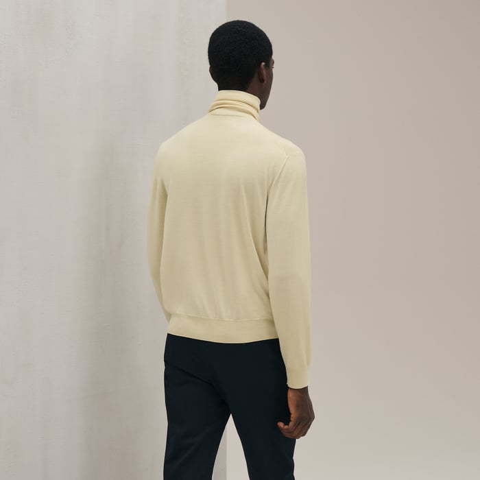 Vanille "Detail H" Turtleneck Sweater